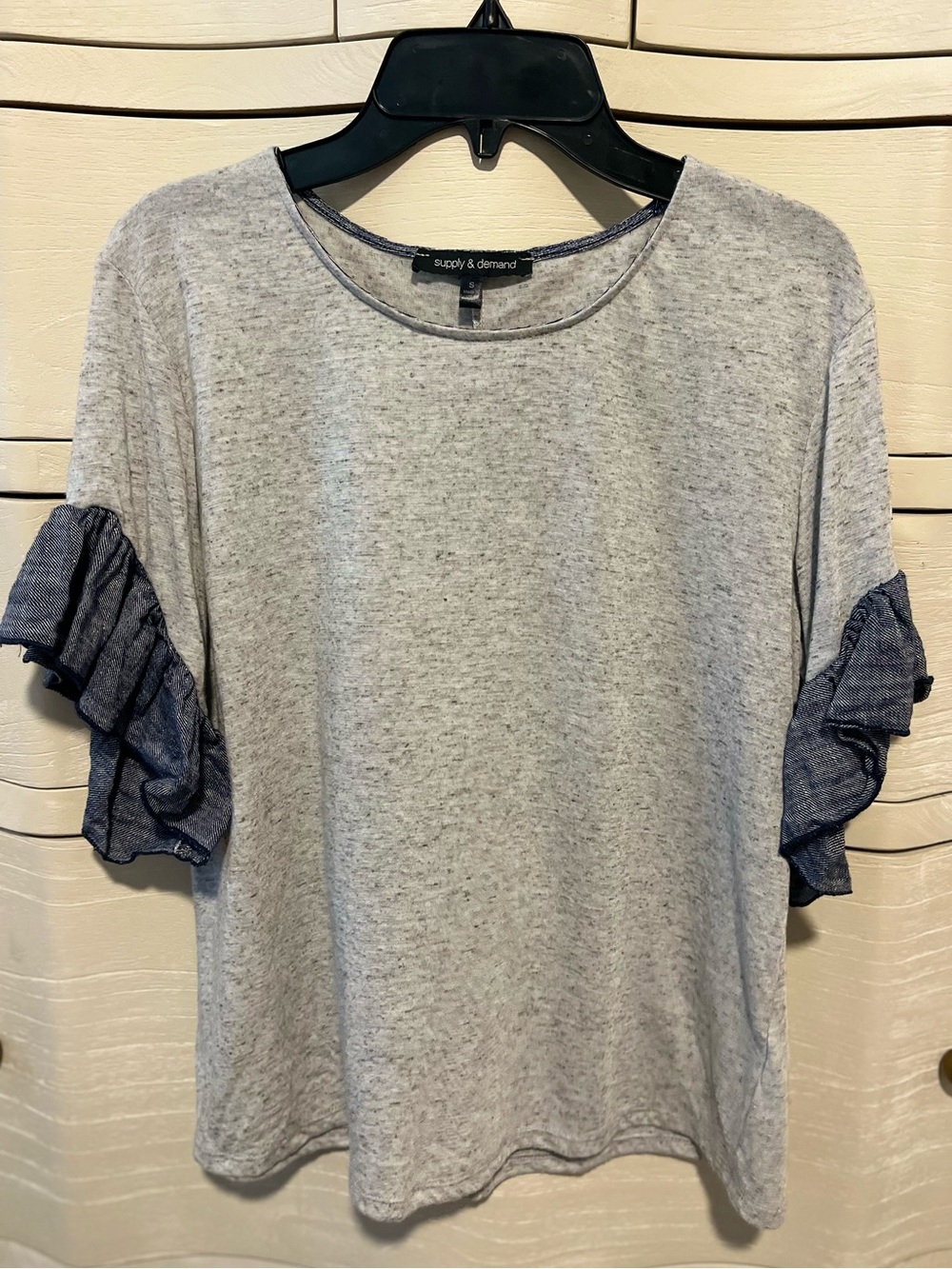 Supply & Demand Tee Size Small